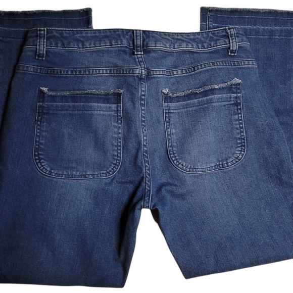 Michael Kors Cropped Ankle Straight Jeans - Picture 6 of 15